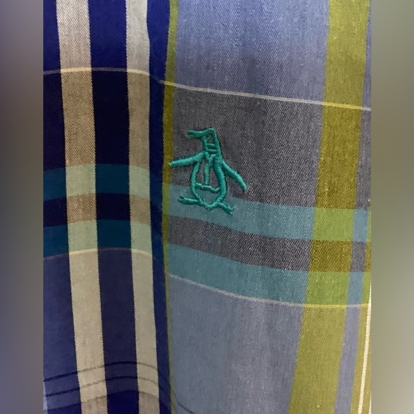 Penguin original munsingwear blue plaid shirt. Medium - Picture 9 of 9